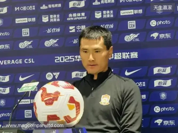 邵佳一:理解球迷恨铁不成钢的心情,这对我来说是一种动力