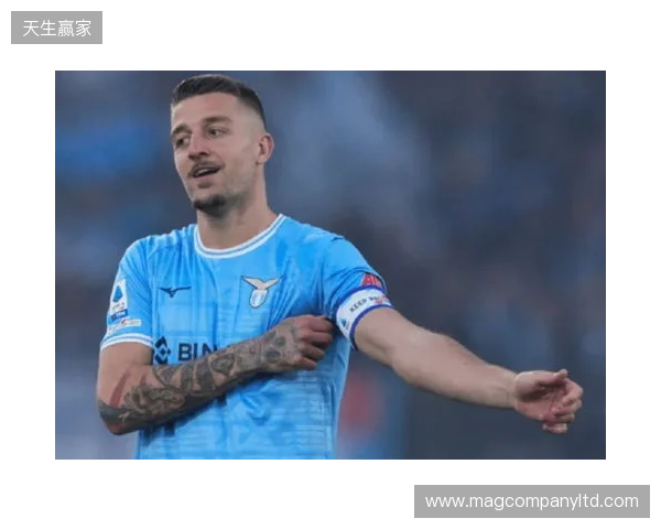 莫雷托：莱奥已就闹脾气向米兰全队道歉，他今夏仍可能离队